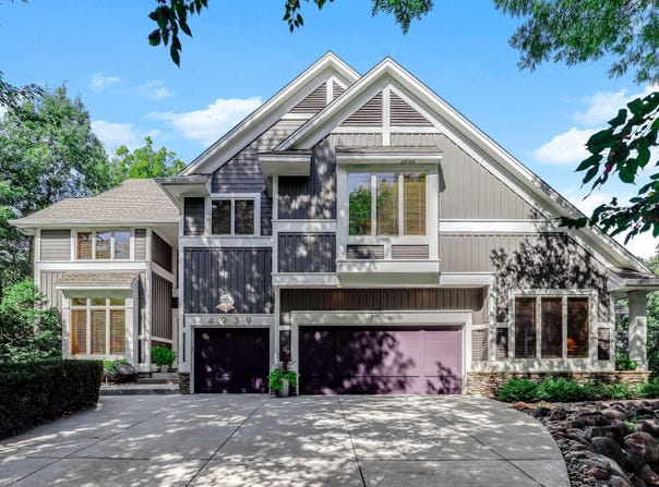 4939 Whispering Way, Eagan, MN 55122
