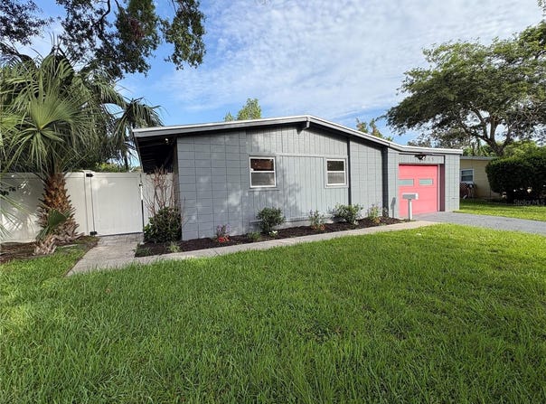 885 CARNATION Drive, WINTER PARK, FL 32792