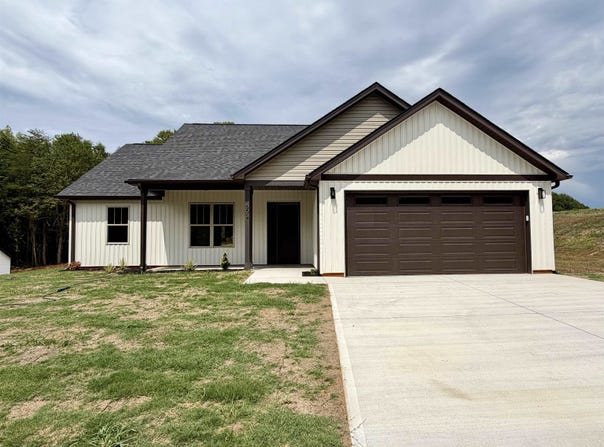 503 Bill Lattimore Road, Chesnee, SC 29323