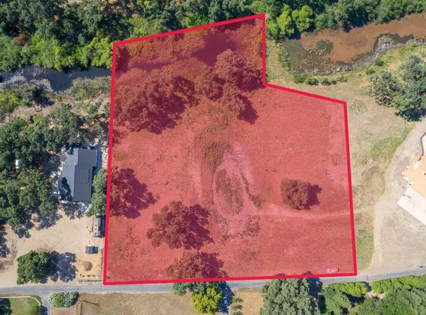 1185 S Riverbend, Sanger, CA 93657