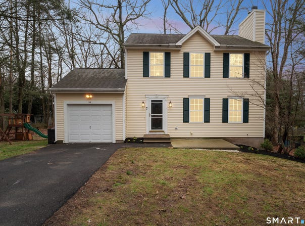 11 Priscilla Road, West Haven, CT 06516