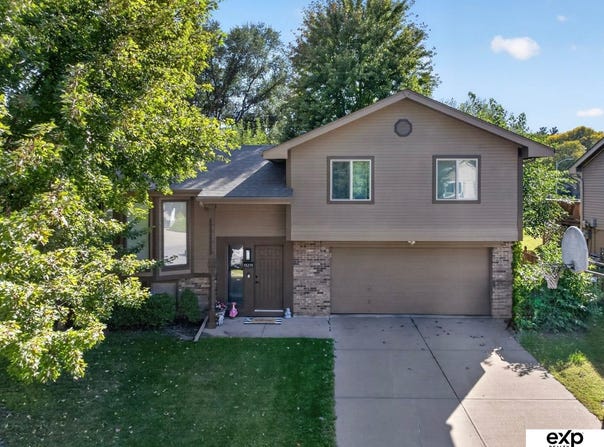 15279 Grover Street, Omaha, NE 68144