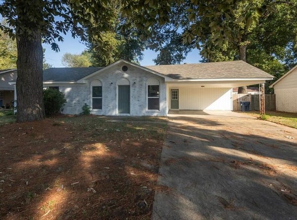 90 JUDGE SMITH, Marion, AR 72364