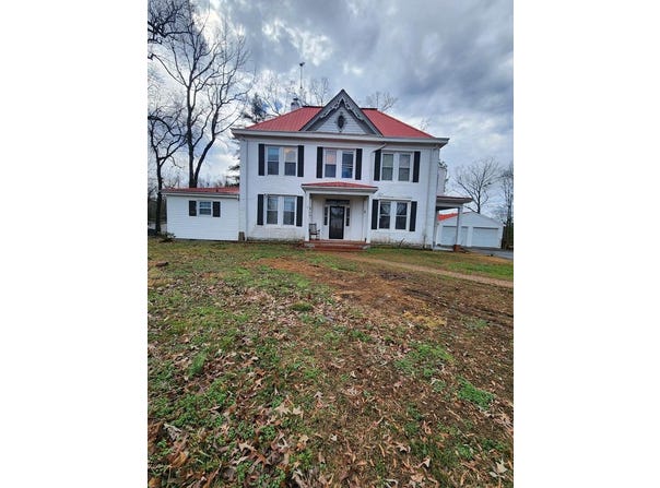 221 Virginia, Kenbridge, VA 23944
