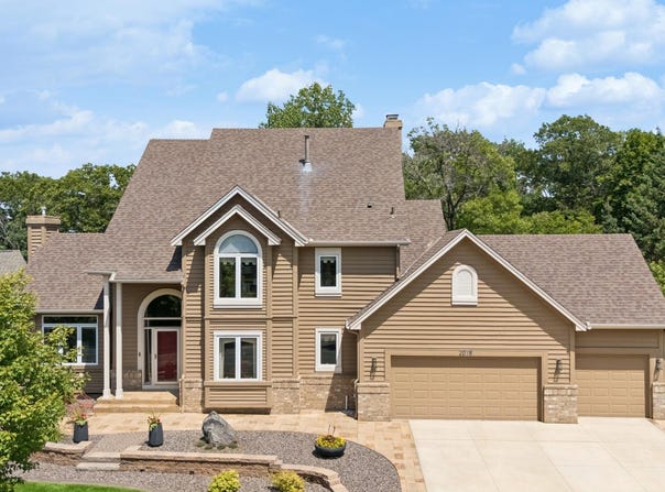 2078 Royale Drive, Eagan, MN 55122