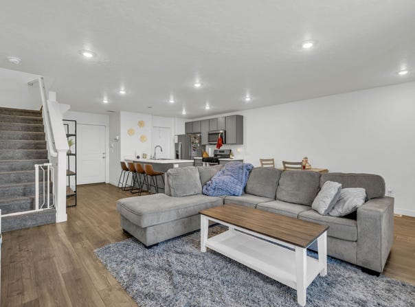 291 E SERENITY AVE, Tooele, UT 84074