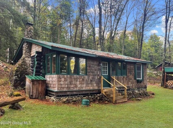 170 E Shore Drive, Adirondack, NY 12808