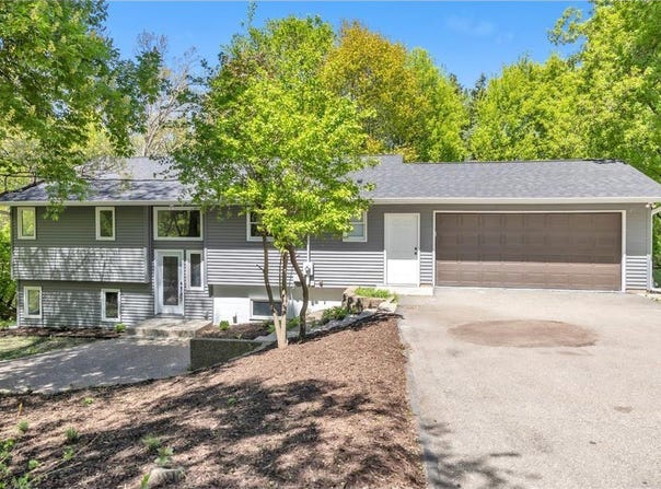 4755 Eriks Boulevard, Eagan, MN 55122