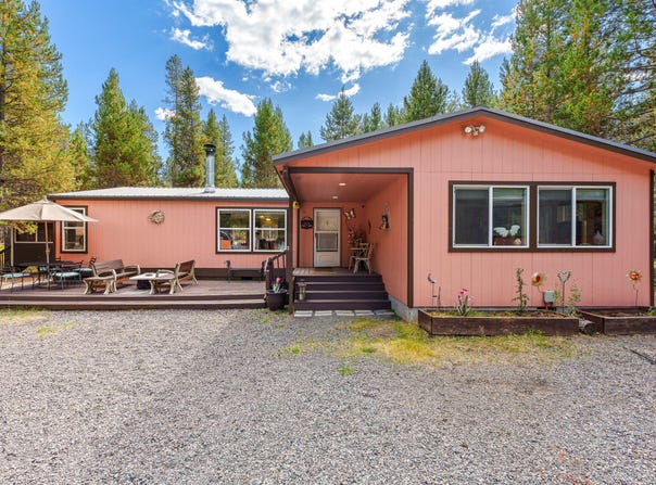 16759 Gross Drive, Bend, OR 97707