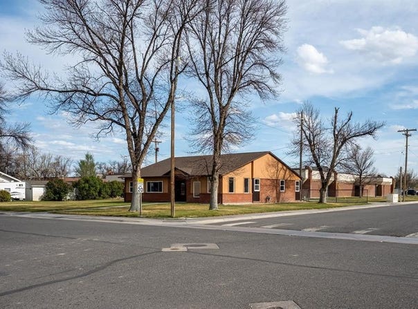 84 Park Ave, Lovell, WY 82431