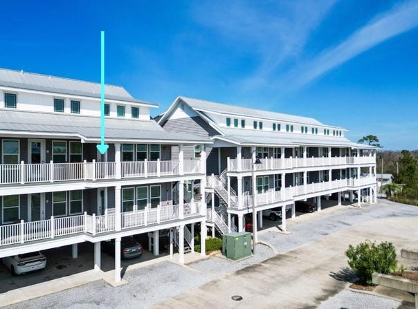 1120 15th St, Mexico Beach, FL 32456