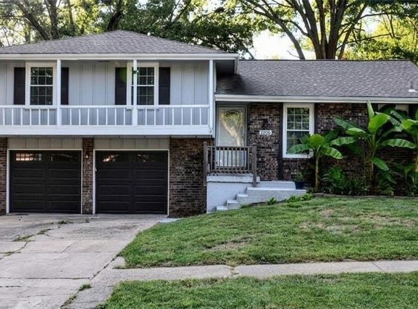 13206 Lowell Avenue, Grandview, MO 64030