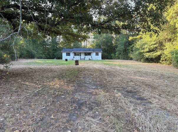 7426 State Hwy, De Berry, TX 75633