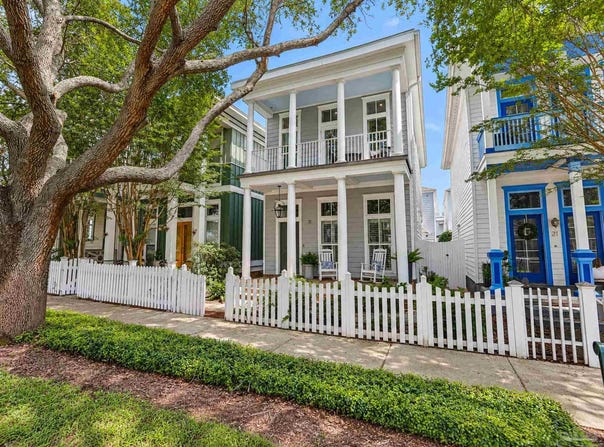31 E Gathering Green, Pensacola, FL 32502