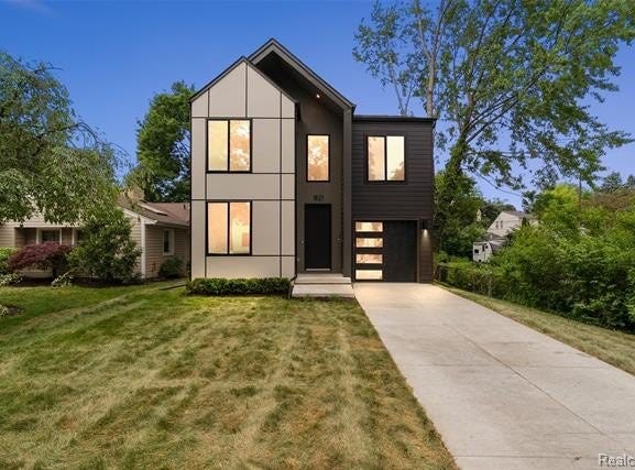 1821 Clifton Avenue, Royal Oak, MI 48073