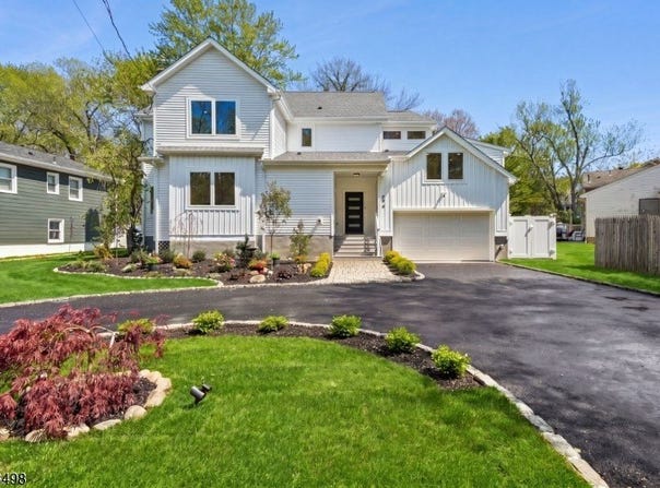 596 White Oak Ridge Rd, Millburn Twp., NJ 07078-1368