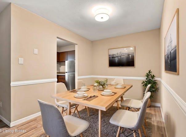 221 N Clifton Ave, Louisville, KY 40206