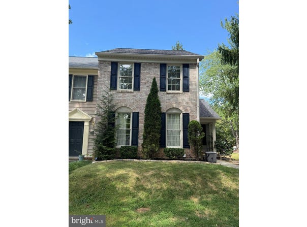 8527 FOUNTAIN VALLEY Drive, MONTGOMERY VILLAGE, MD 20886