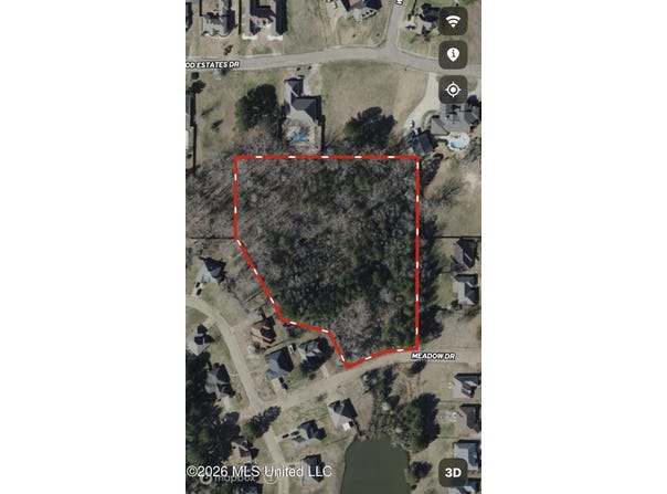 Meadow Dr, Byram, MS 39272