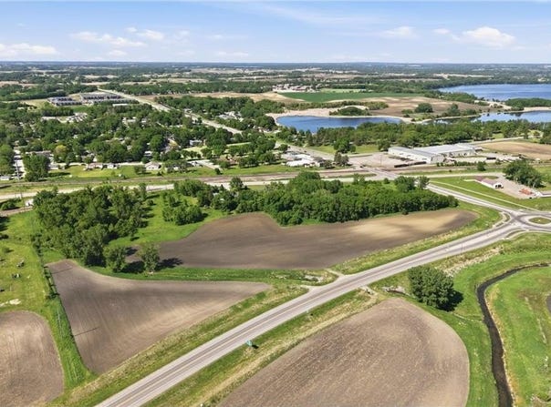 3077 Us-12, Willmar, MN 56201