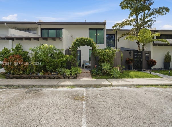 11116 SW 70th Ter, Miami, FL 33173