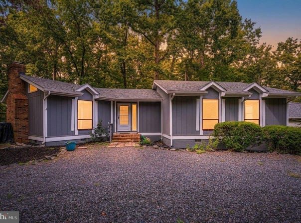 216 WAKEFIELD Drive, LOCUST GROVE, VA 22508