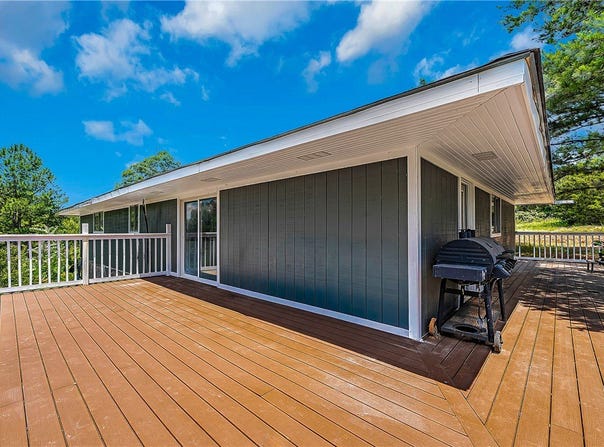 303 Pleasant View Lane, Pineville, MO 64856
