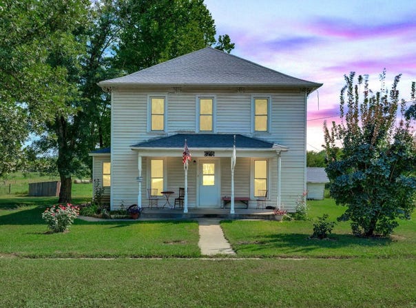 6795 Half Mound RD, Valley Falls, KS 66088