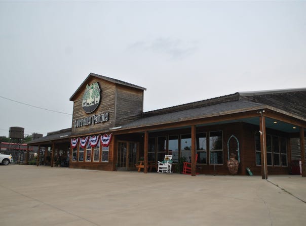 405, 407, 409 E Central a Central, Comanche, TX 76442