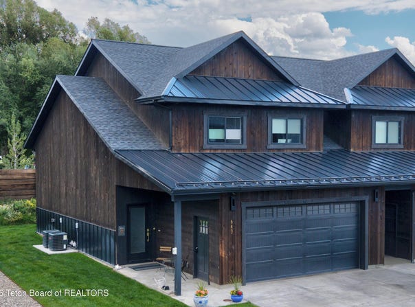 643 STONE PEAK Loop, Driggs, ID 83422