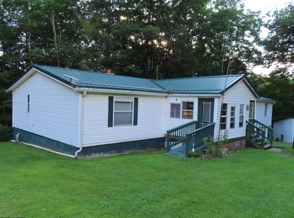 98 Wolford Lane, Dryfork, WV 26263