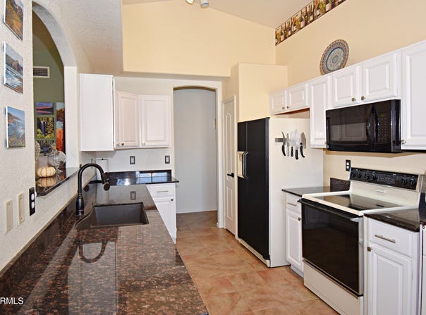 754 E PARK Avenue, Chandler, AZ 85225