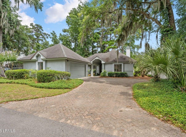 635 S Reeve Road, St. Helena Island, SC 29920