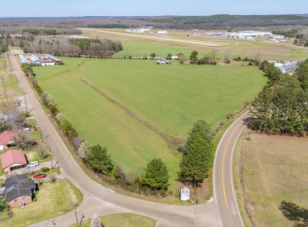 HIGHWAY 69, Savannah, TN 38372
