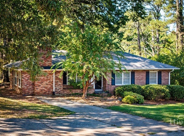 8421 Macon Highway, Athens, GA 30606