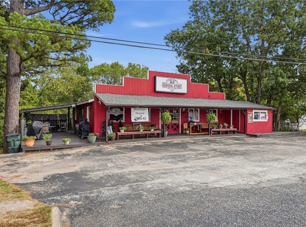 2080 Van Buren, Eureka Springs, AR 72632