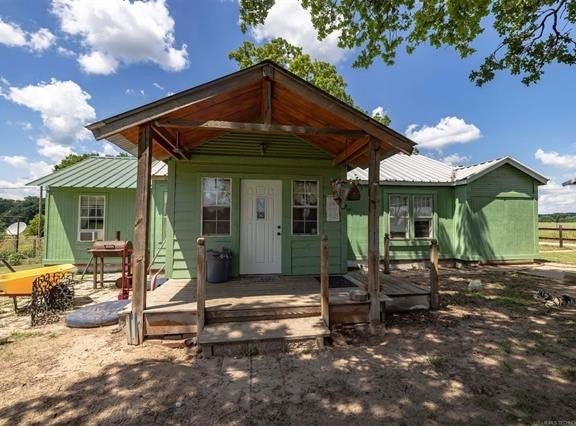 2307 County Road 3416, Byars, OK 74831