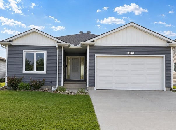 3052 Kozy Drive, Columbus, NE 68601