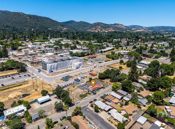 122 Leslie Street, Ukiah, CA 95482
