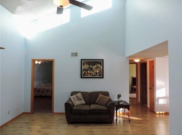 12310 E 43rd Street S, Independence, MO 64055