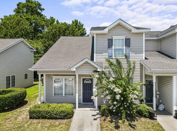 100 Spring Creek Dr., Myrtle Beach, SC 29588