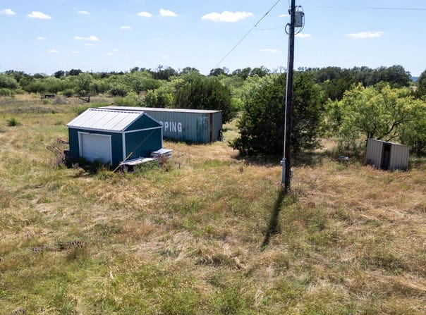 1520 PR 4212, Evant, TX 76525