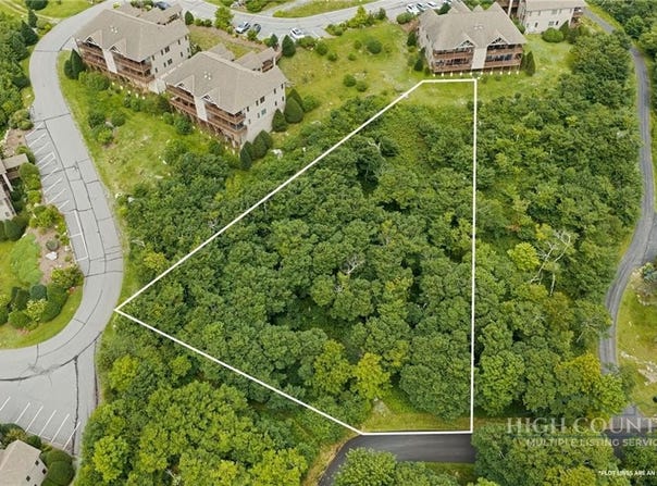 Cloud Spring Drive lot: 96, Sugar Mountain, NC 28604