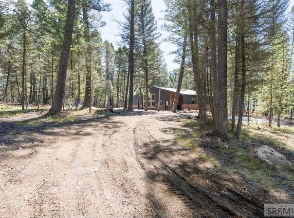 4154 Pine Crest Drive, Island Park, ID 83429