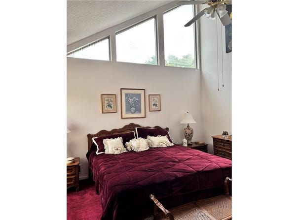 982 Brighton Way, Warwick, RI 02886
