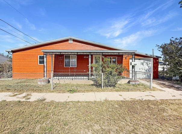 504 Jefferson St, Sterling, CO 80751