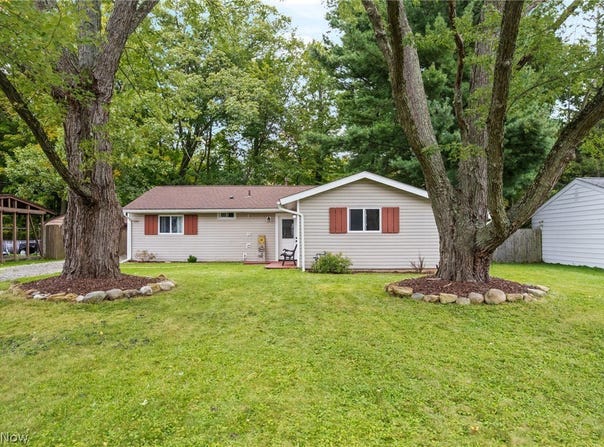 1395 Arcadia Road, Kent, OH 44240