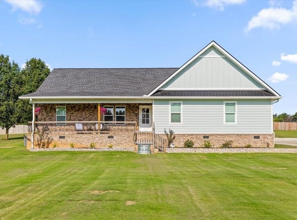 104 Lexington Stop Drive, Rock Spring, GA 30739