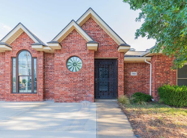 7906 Legend Avenue, Amarillo, TX 79121-1706