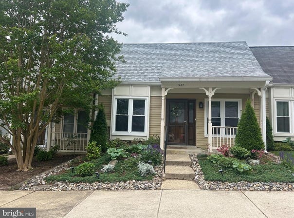 927 RIVERSEDGE CIR, ANNAPOLIS, MD 21401